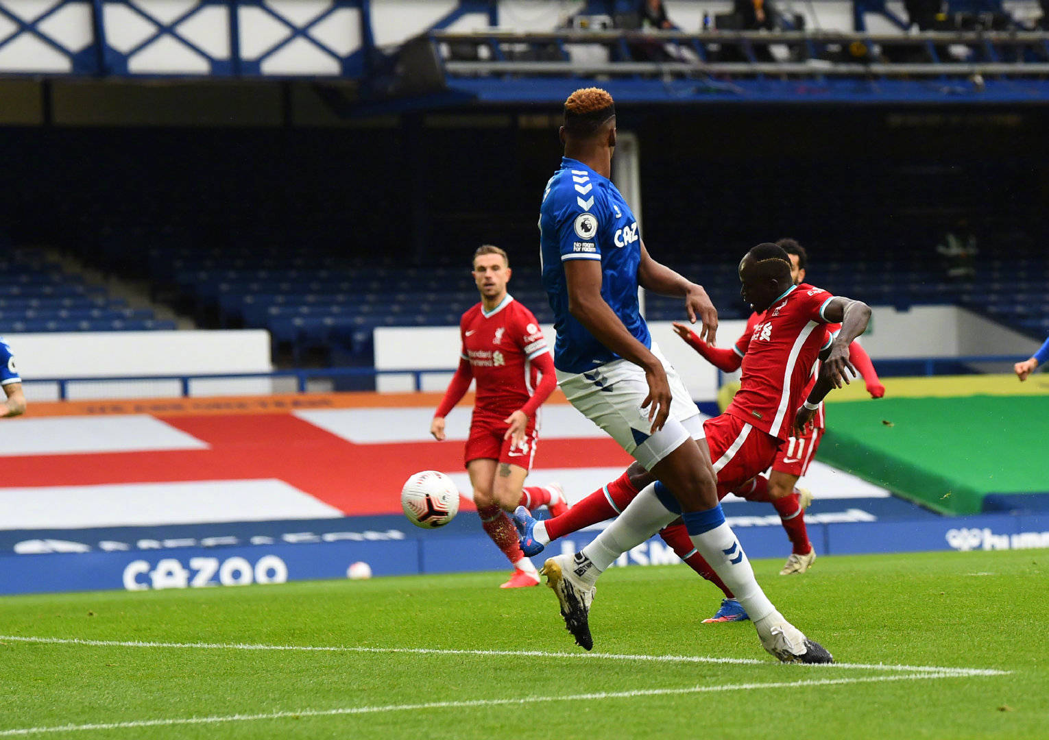 吸引豪门的 吸引豪门的